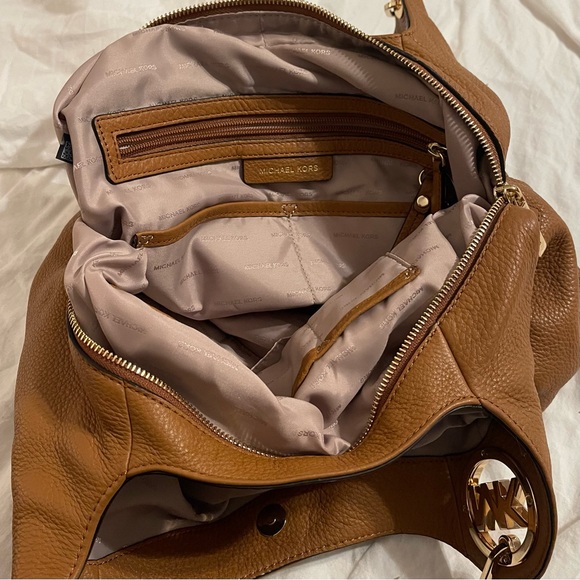 MICHAEL KORS Fulton Brown Leather Chain Large Three Compartments Shoulder Bag - Picture 14 of 15